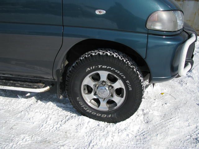 1995 Mitsubishi Delica