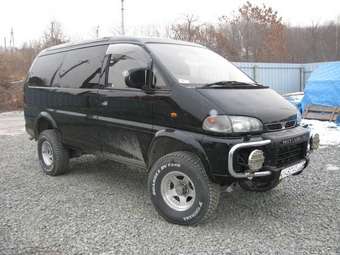 1995 Mitsubishi Delica