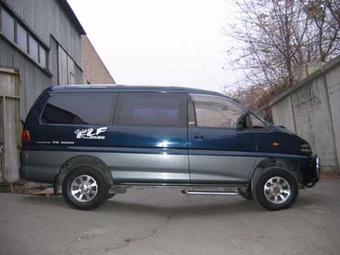 1995 Mitsubishi Delica