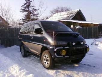 1995 Mitsubishi Delica Wallpapers