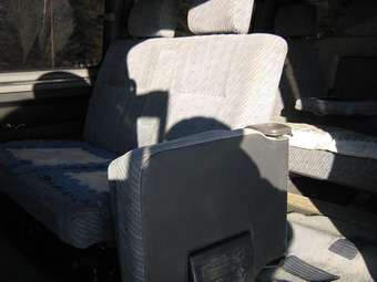 1995 Mitsubishi Delica Pictures