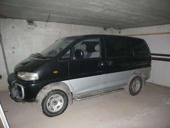 1995 Mitsubishi Delica Pics