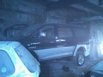 1995 Mitsubishi Delica Photos