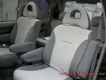 1995 Mitsubishi Delica Pictures