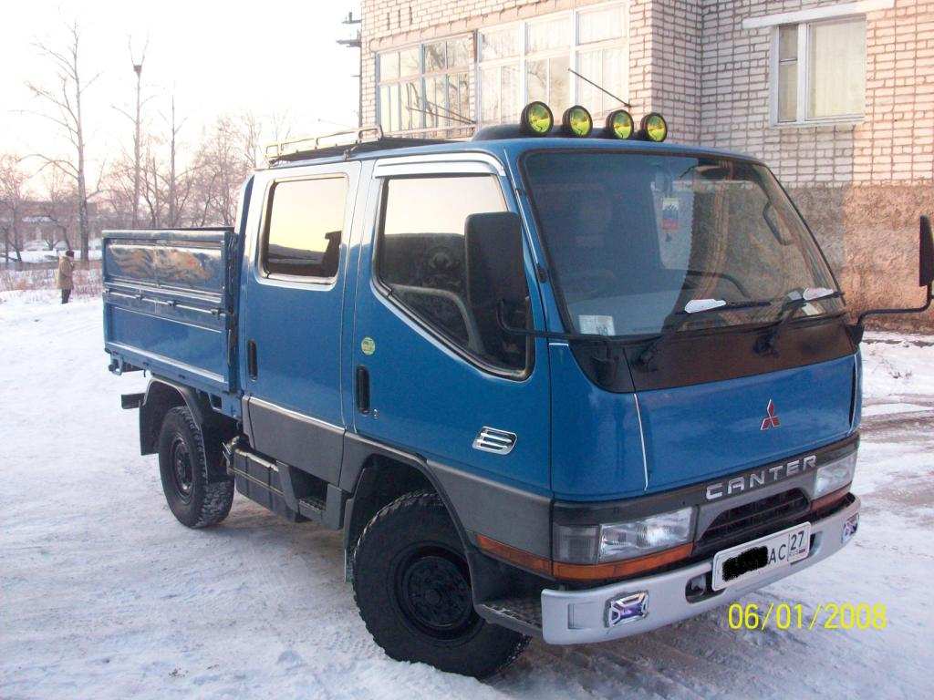 1995 Mitsubishi Delica