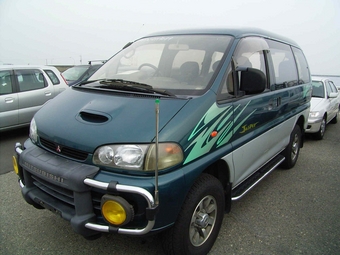 1996 Mitsubishi Delica