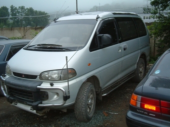 1996 Mitsubishi Delica
