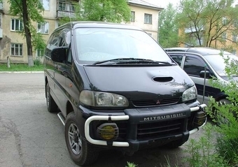 1996 Mitsubishi Delica