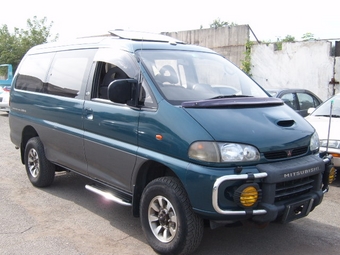 1996 Mitsubishi Delica