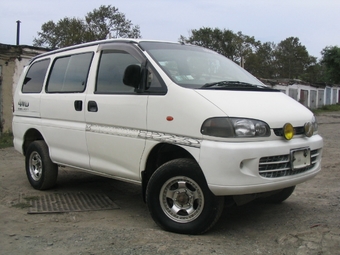 1996 Mitsubishi Delica