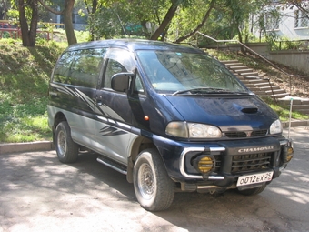 1996 Mitsubishi Delica