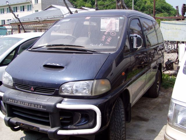 1996 Mitsubishi Delica