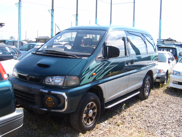 1996 Mitsubishi Delica