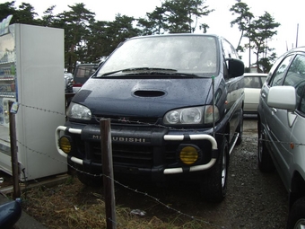 1996 Mitsubishi Delica