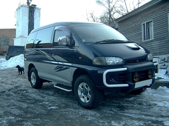 1996 Mitsubishi Delica