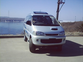 1996 Mitsubishi Delica