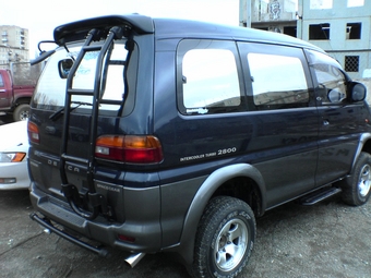 1996 Mitsubishi Delica