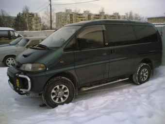 1996 Mitsubishi Delica