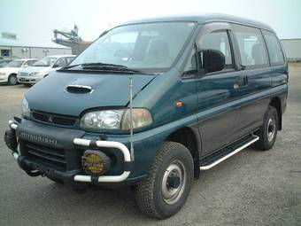 1996 Mitsubishi Delica