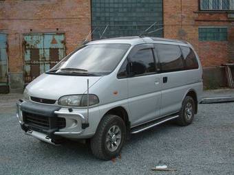 1996 Mitsubishi Delica