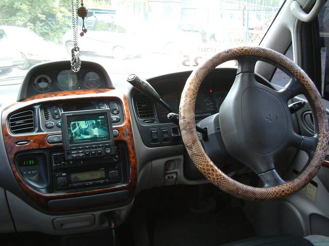 1996 Mitsubishi Delica