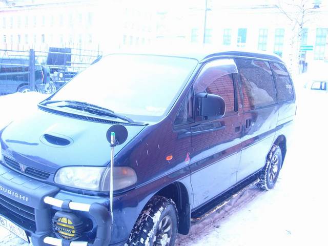 1996 Mitsubishi Delica