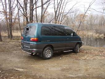 1996 Mitsubishi Delica