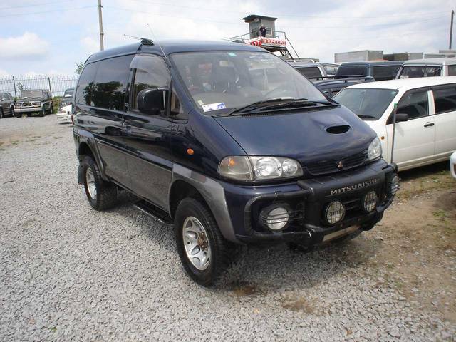 1996 Mitsubishi Delica