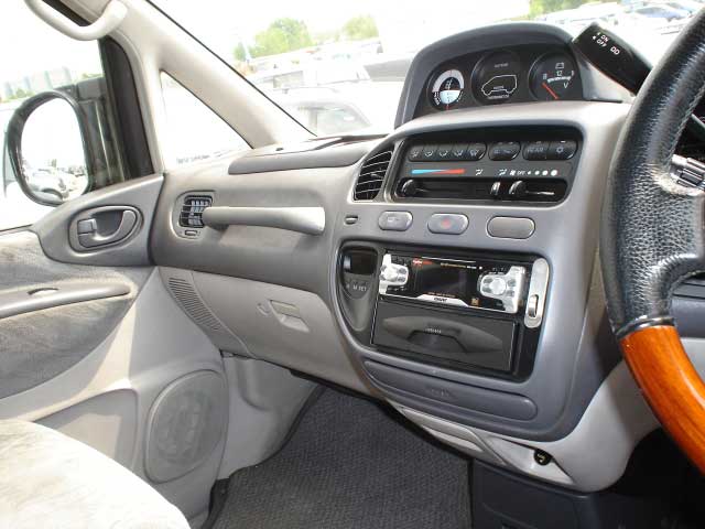 1996 Mitsubishi Delica