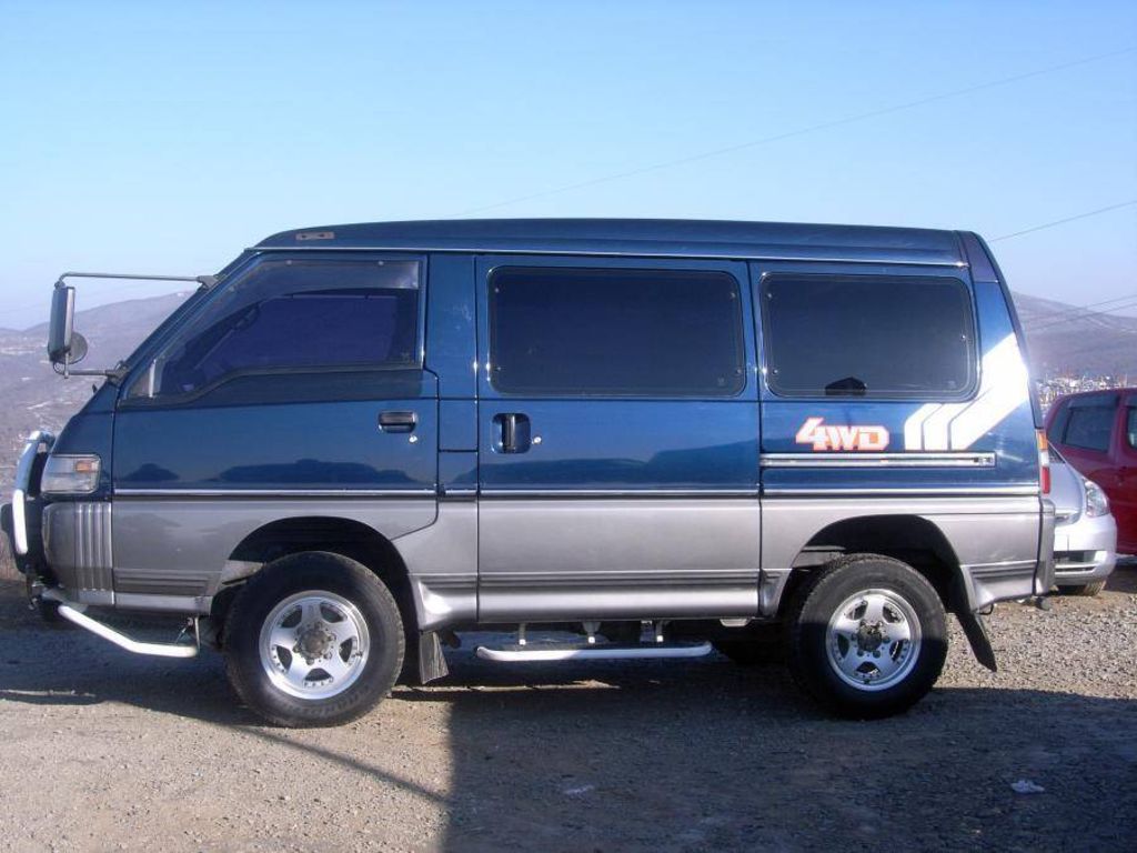 1996 Mitsubishi Delica