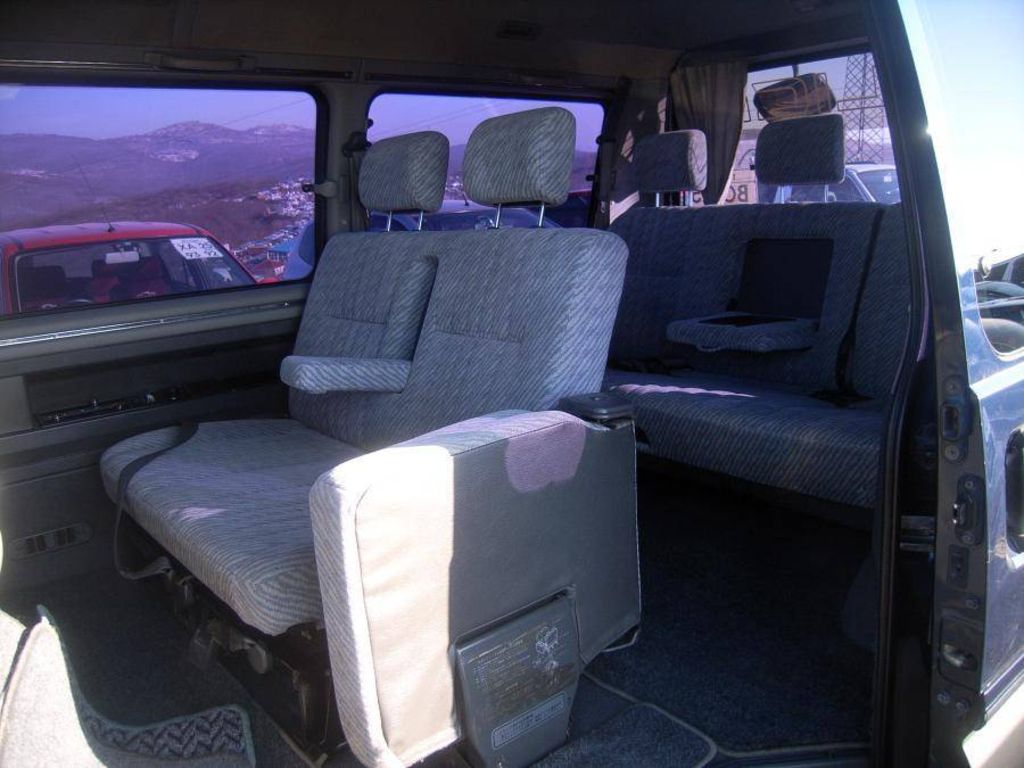 1996 Mitsubishi Delica