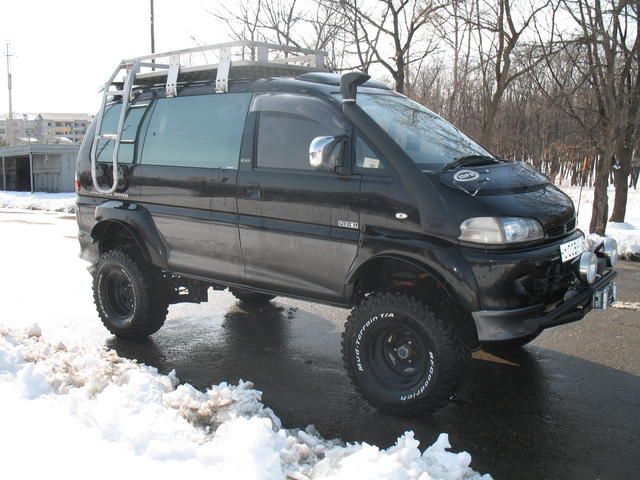 1996 Mitsubishi Delica