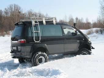 Mitsubishi Delica