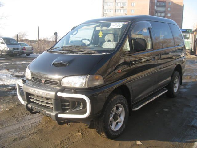 1996 Mitsubishi Delica