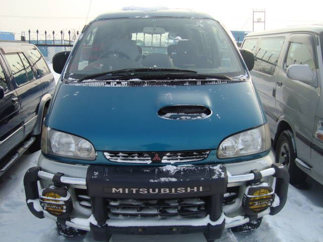 1996 Mitsubishi Delica