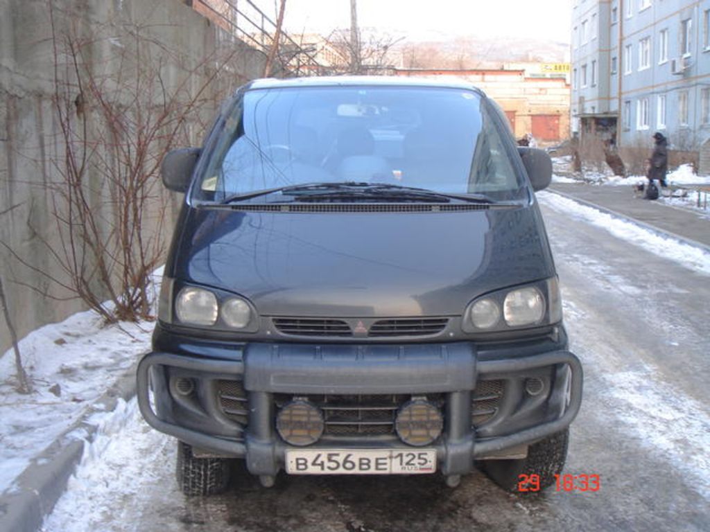 1996 Mitsubishi Delica