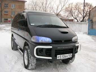 1996 Mitsubishi Delica