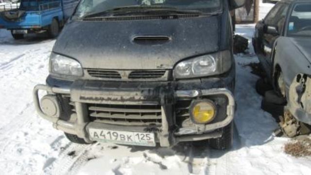 1996 Mitsubishi Delica