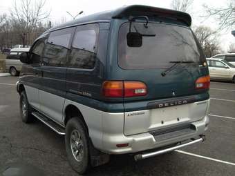 Mitsubishi Delica