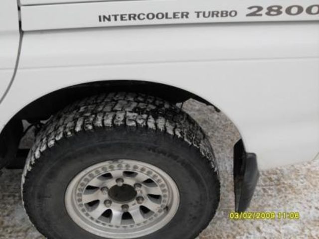 1996 Mitsubishi Delica