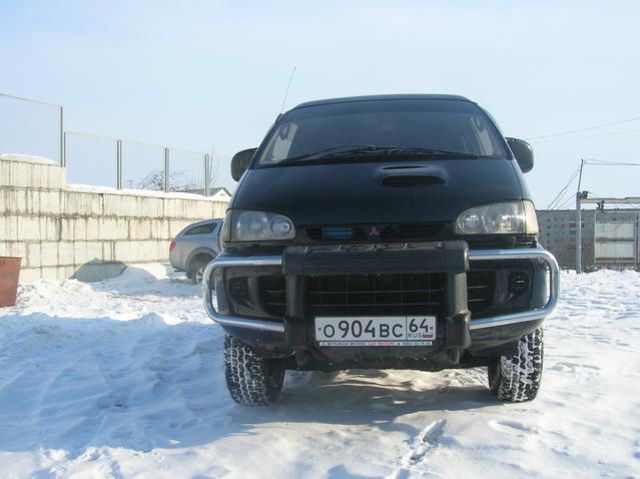 1996 Mitsubishi Delica