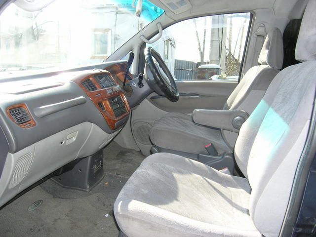 1996 Mitsubishi Delica