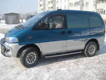 1996 Mitsubishi Delica