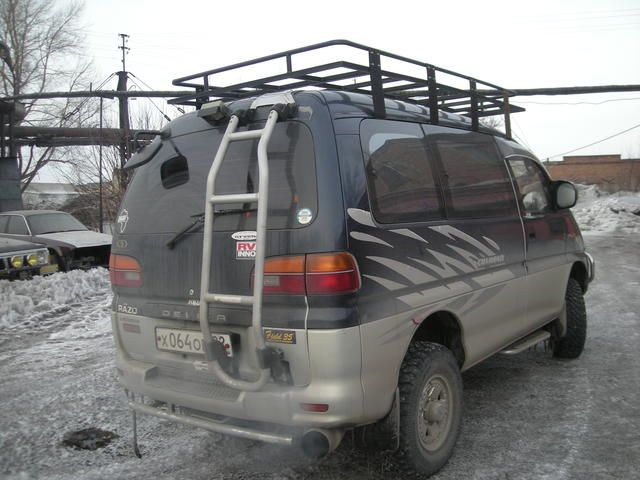 1996 Mitsubishi Delica