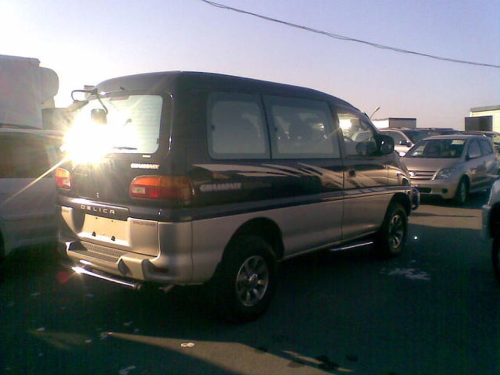 1996 Mitsubishi Delica