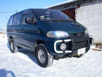 1996 Mitsubishi Delica