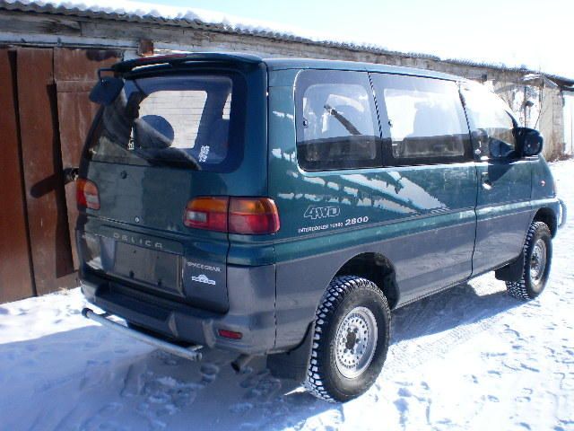 1996 Mitsubishi Delica