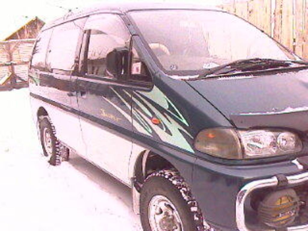1996 Mitsubishi Delica