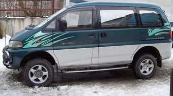 1996 Mitsubishi Delica