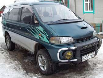 Mitsubishi Delica